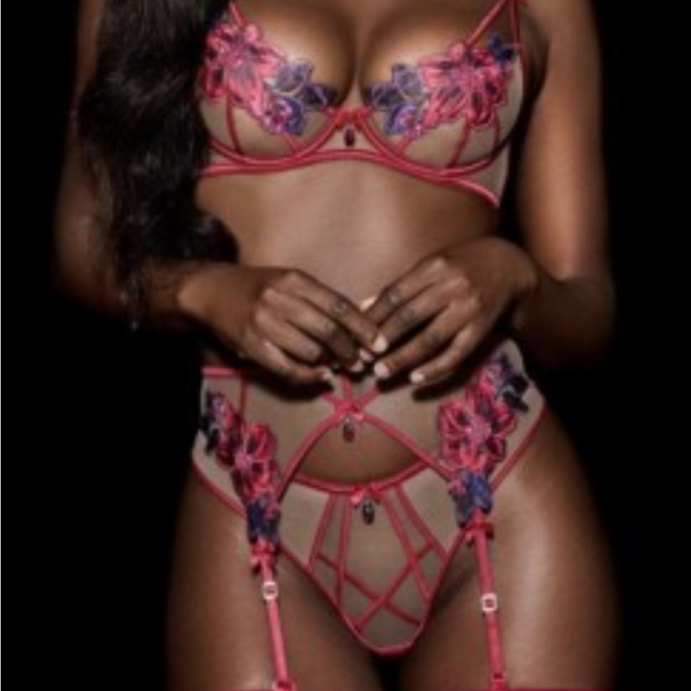 Honey Birdette Mary May 34B Elegant Floral Embroidered Lingerie Set